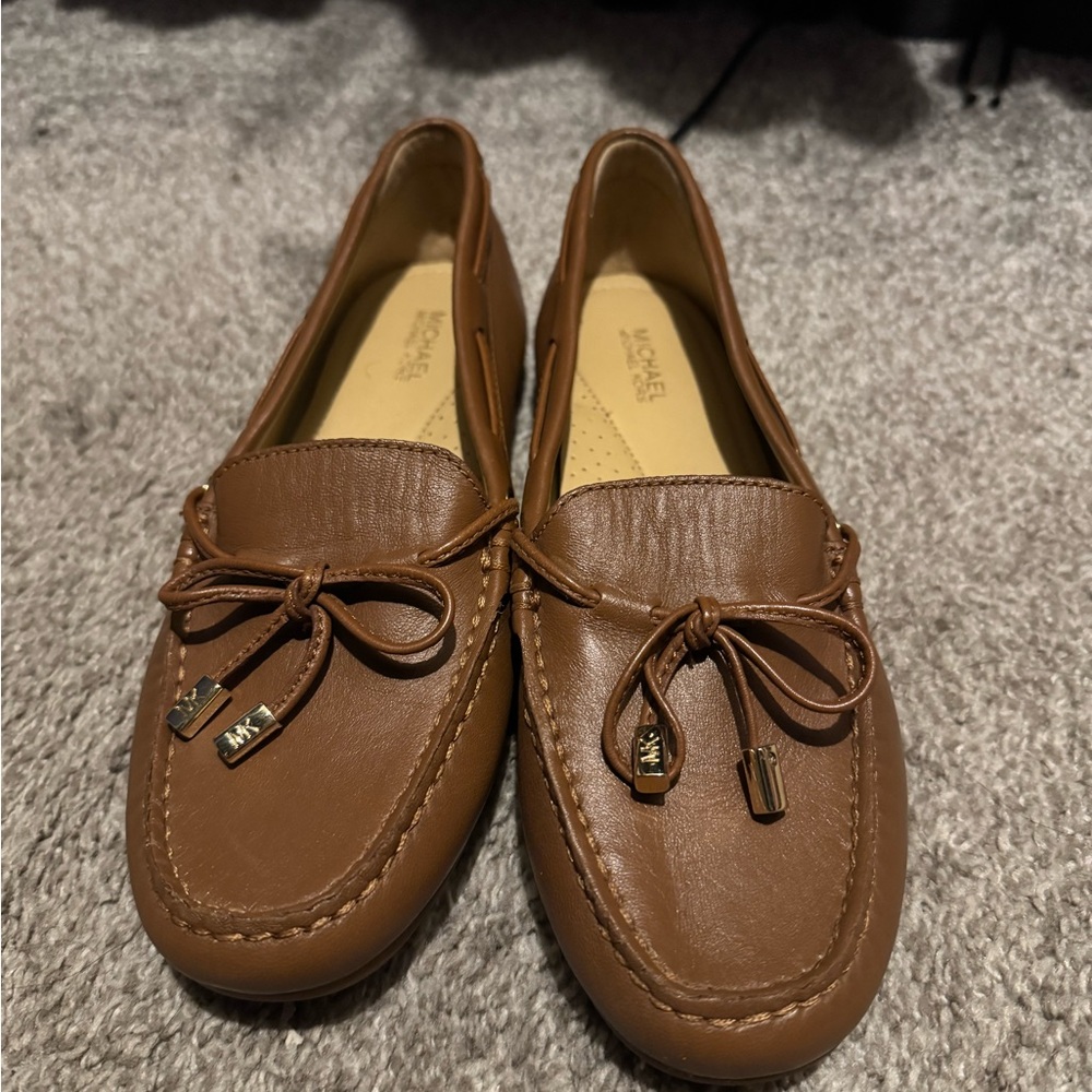 MK Women’s moccasins